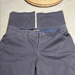 Lee Gray Chinos Versatile Cotton Blend